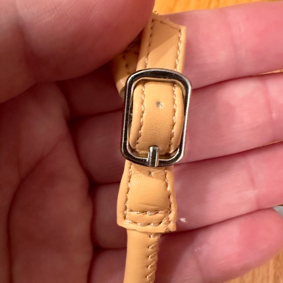 Dolce Vita - Peach Orange Chic Strappy Sandals with Chunky Heel - US 7.5 - Picture 2 of 7